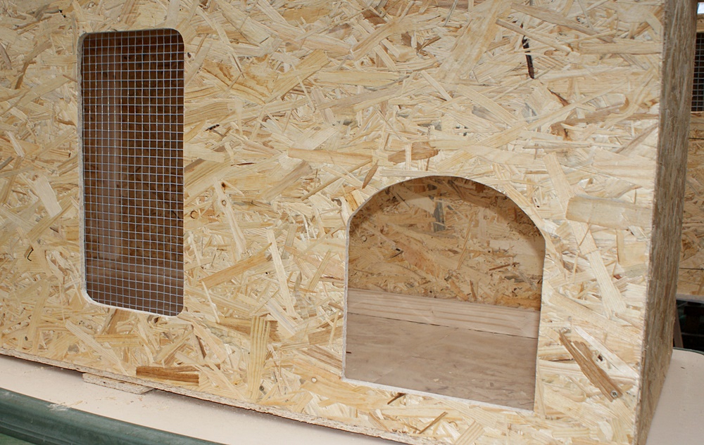 Aussenstall für Freigehege